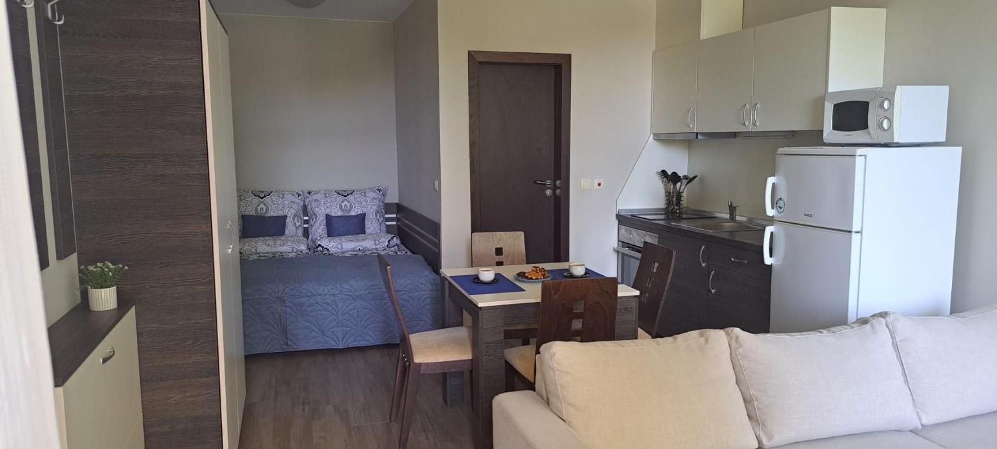 Patrick'S Apartments - Sorrento Sole Mare, Свети-Влас Экстерьер фото