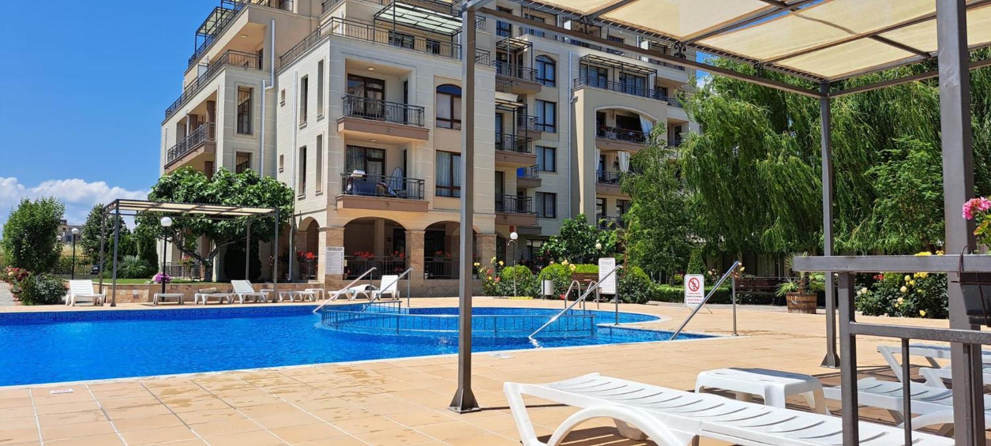 Patrick'S Apartments - Sorrento Sole Mare, Свети-Влас Экстерьер фото