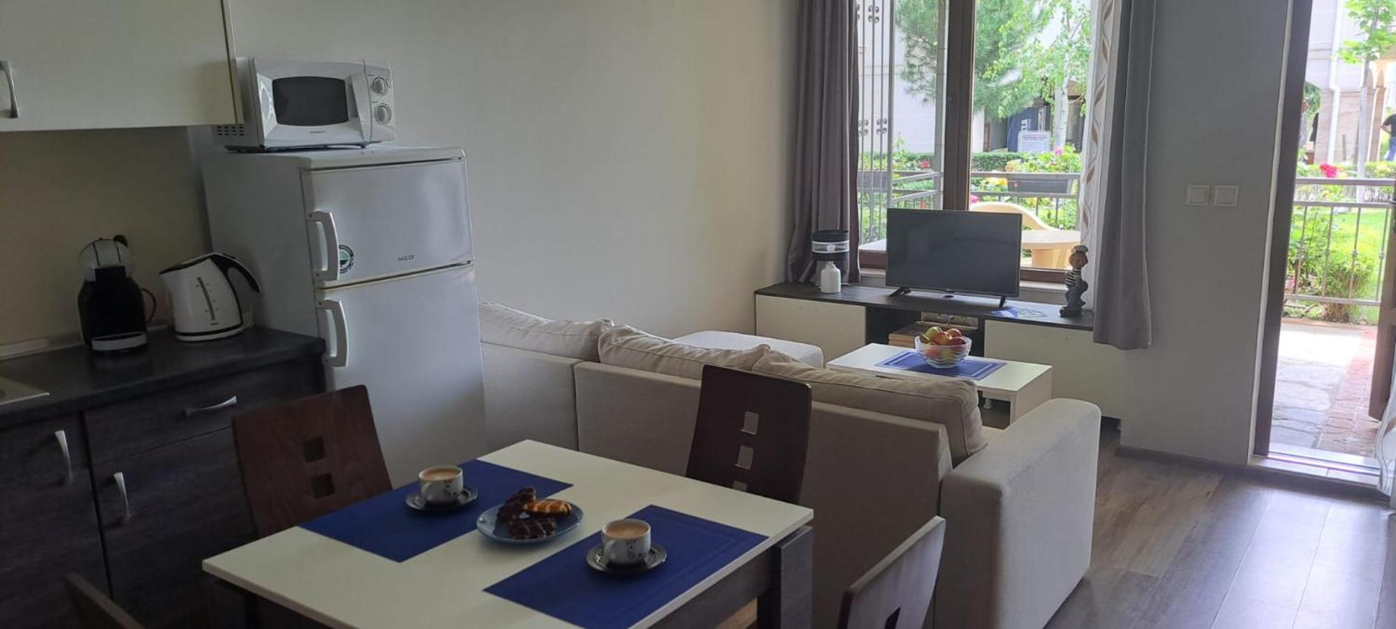 Patrick'S Apartments - Sorrento Sole Mare, Свети-Влас Экстерьер фото