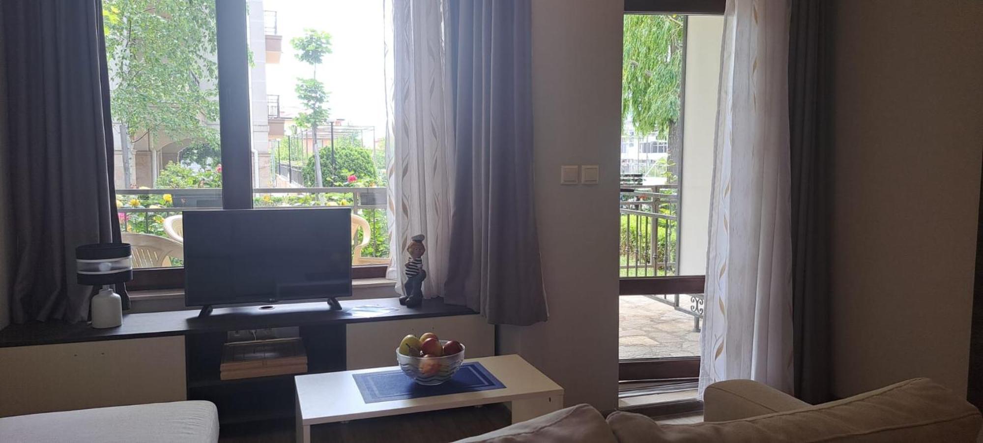 Patrick'S Apartments - Sorrento Sole Mare, Свети-Влас Экстерьер фото