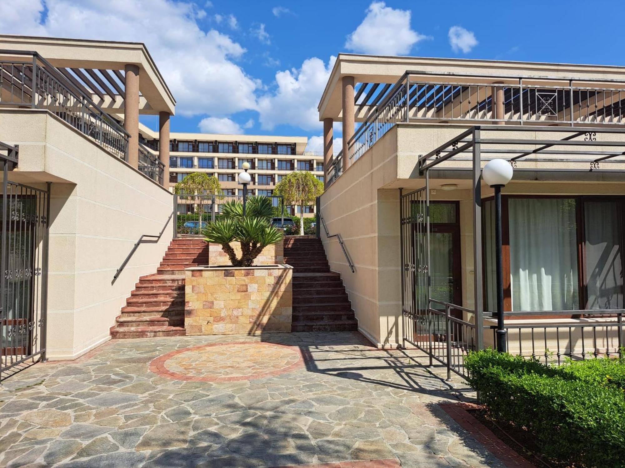 Patrick'S Apartments - Sorrento Sole Mare, Свети-Влас Экстерьер фото